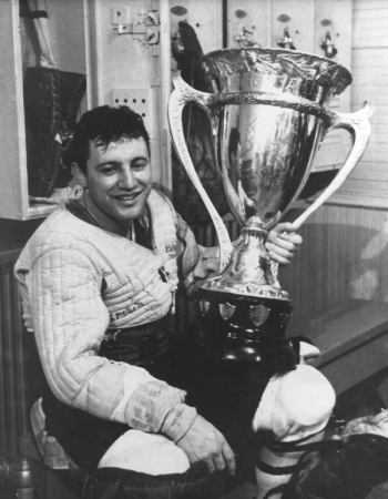 Tony Esposito